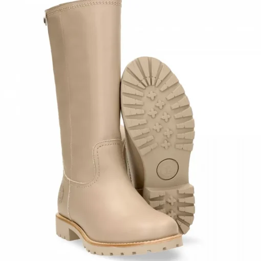 Bambina^Panama Jack Online