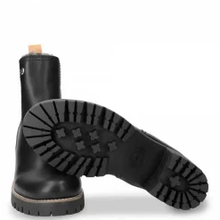 Pia Trav^Panama Jack Best