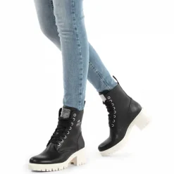 Polonia^Panama Jack Sale