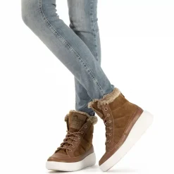 Raquel^Panama Jack Best